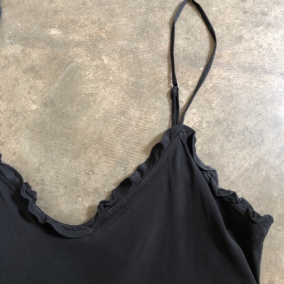 Reformation Ruffle Tank - Picture 3 of 6